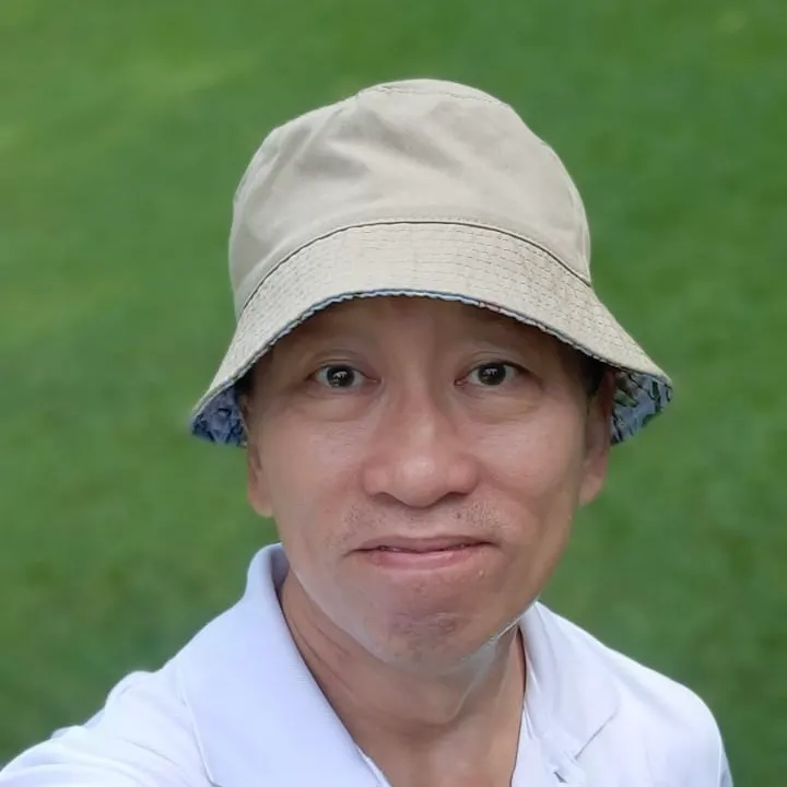 Shian-Chen, licensed Singapore tour guide at Serai Tour Services