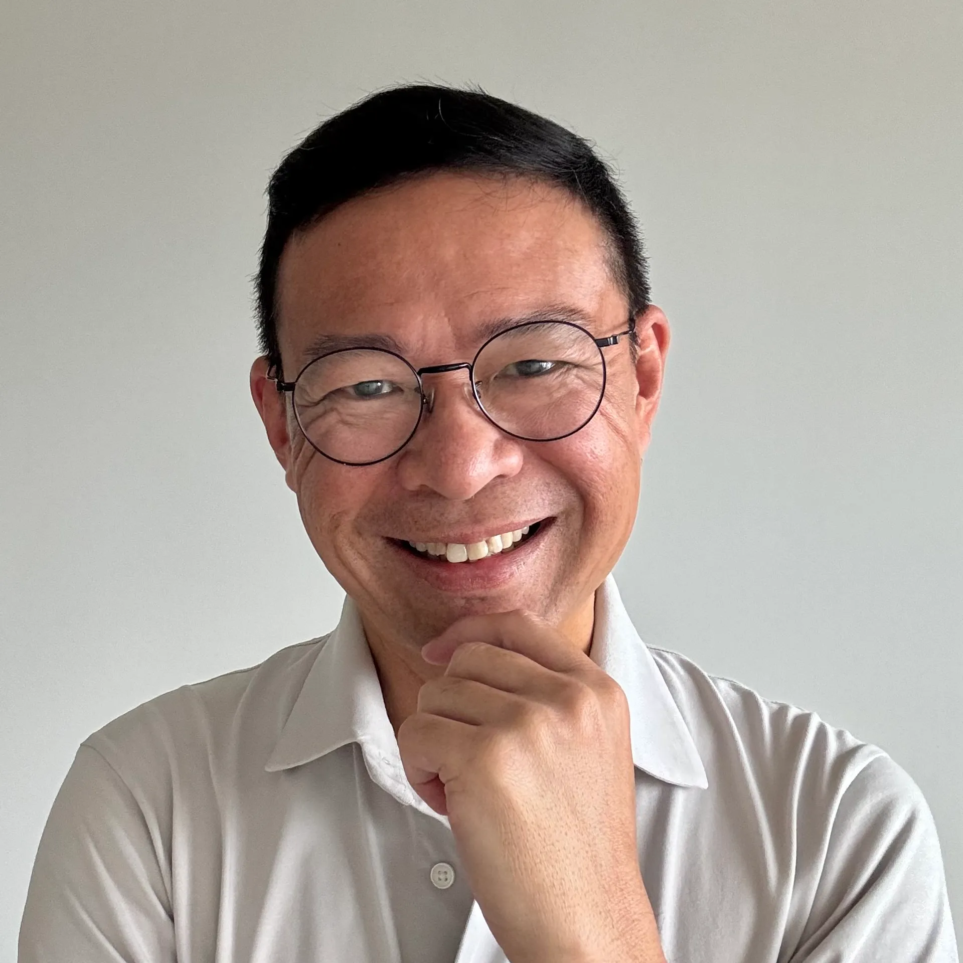 Simon, licensed Singapore tour guide at Serai Tour Services